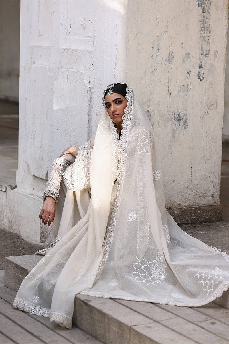 FIDA | Ankh Macholi Festive Edit’25 | Mohsin Naveed Ranjha