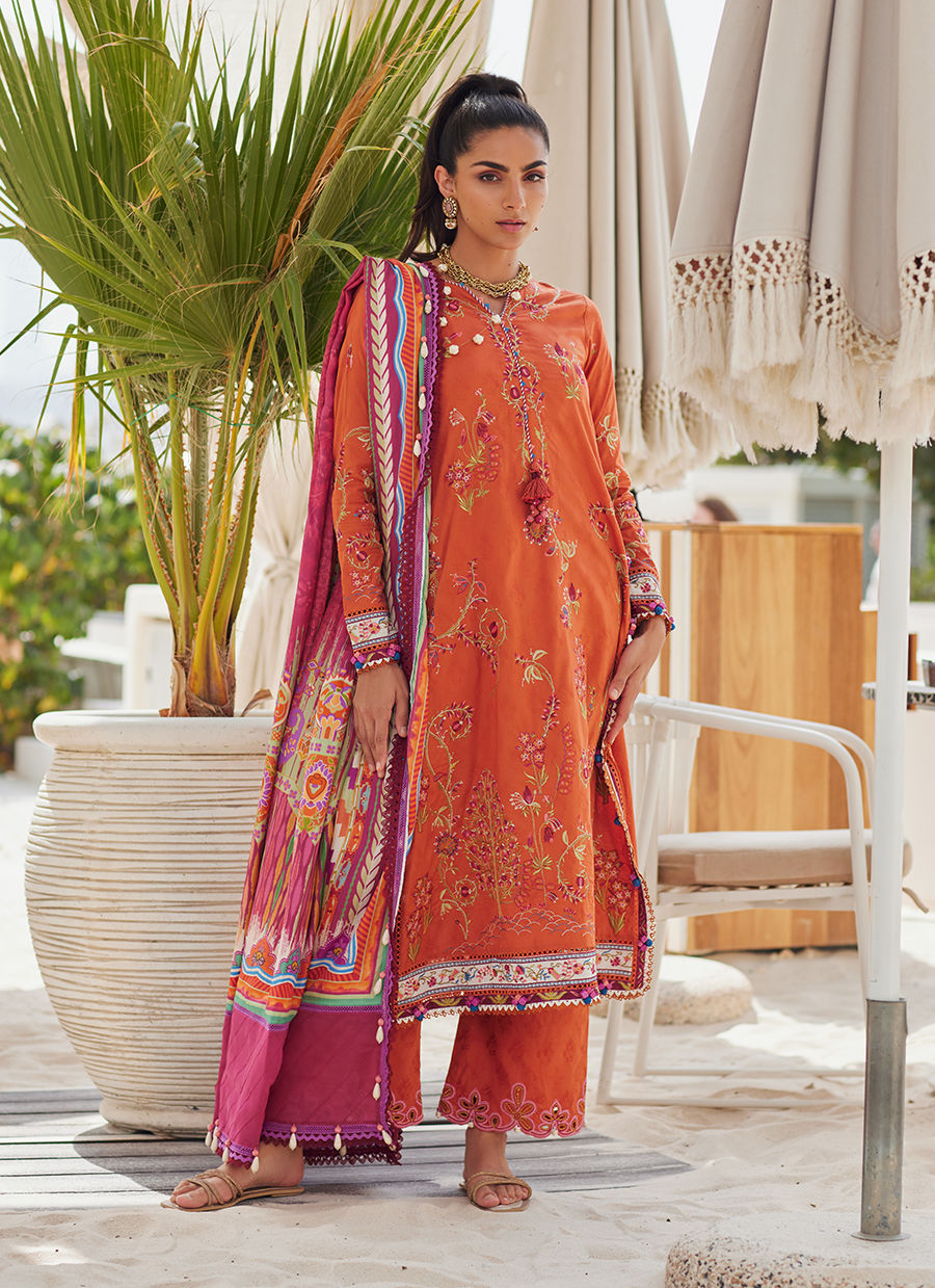 Farah Talib Aziz W E S - Luxury 2025 - Rita Rust