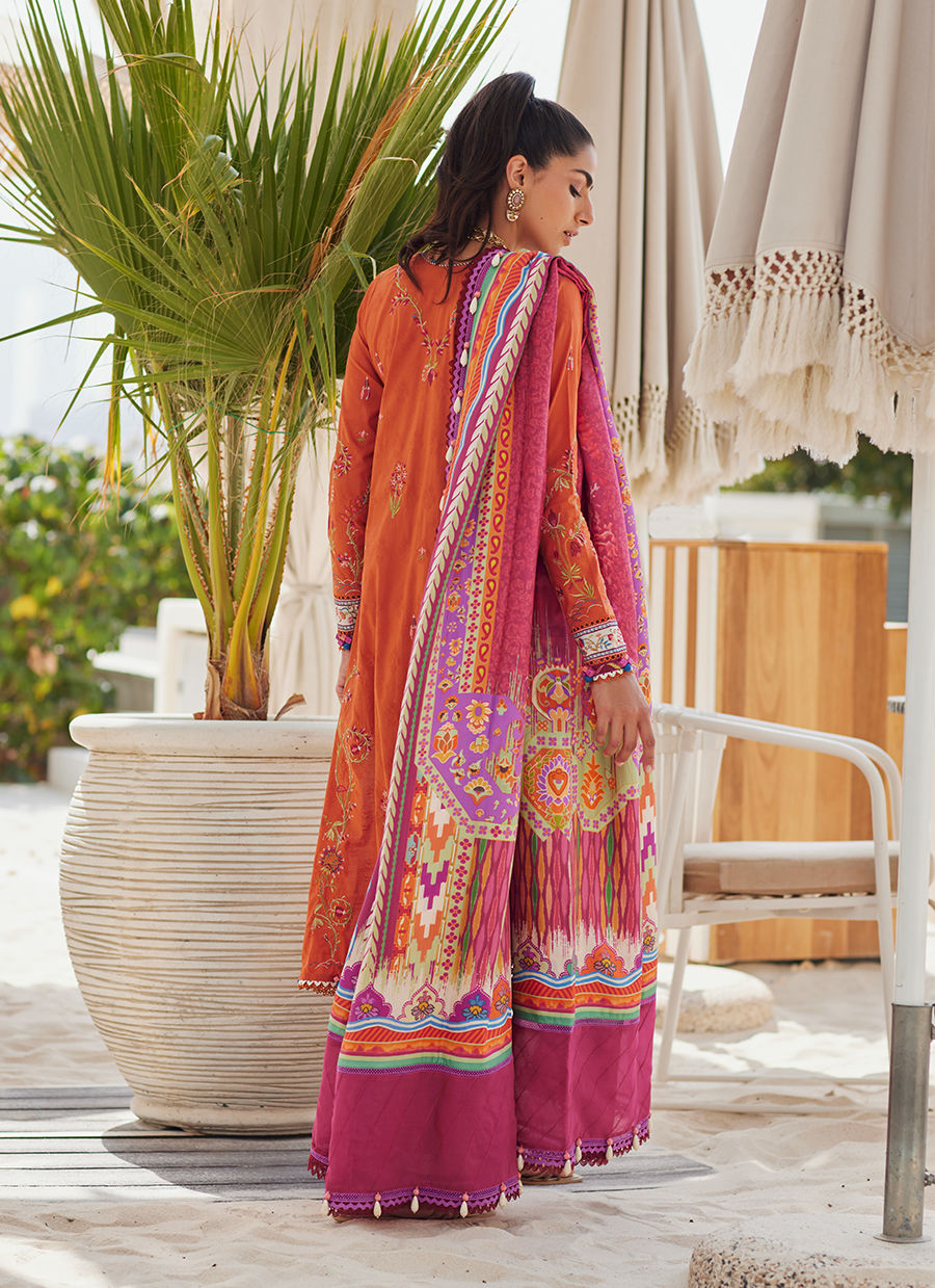 Farah Talib Aziz W E S - Luxury 2025 - Rita Rust