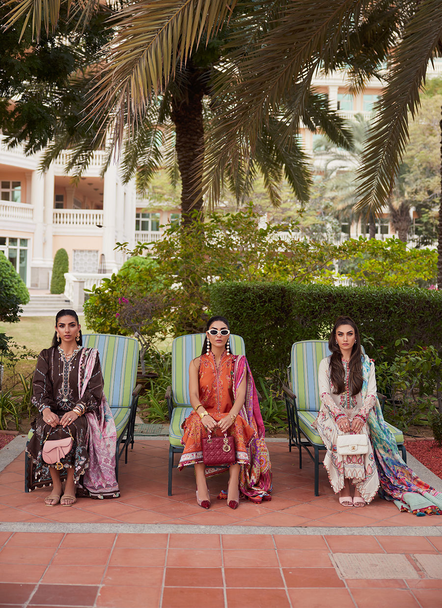 Farah Talib Aziz W E S - Luxury 2025 - Rita Rust