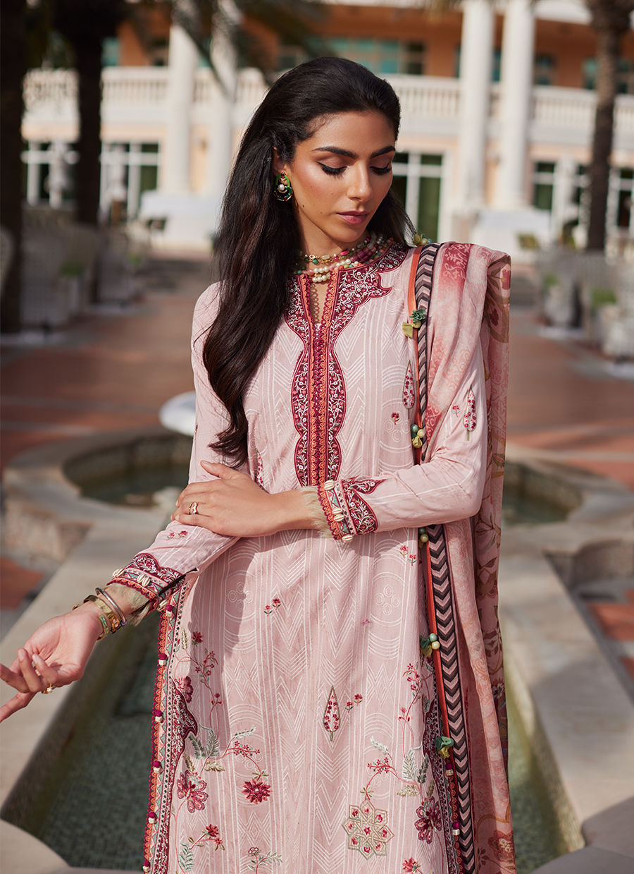 Farah Talib Aziz W E S - Luxury 2025 - Pricsilla Tea Pink