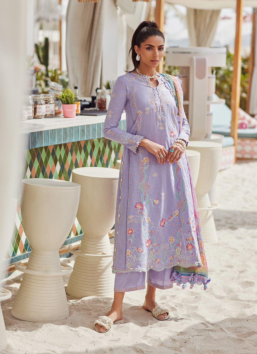 Farah Talib Aziz W E S - Luxury 2025 - Liliana Lavender