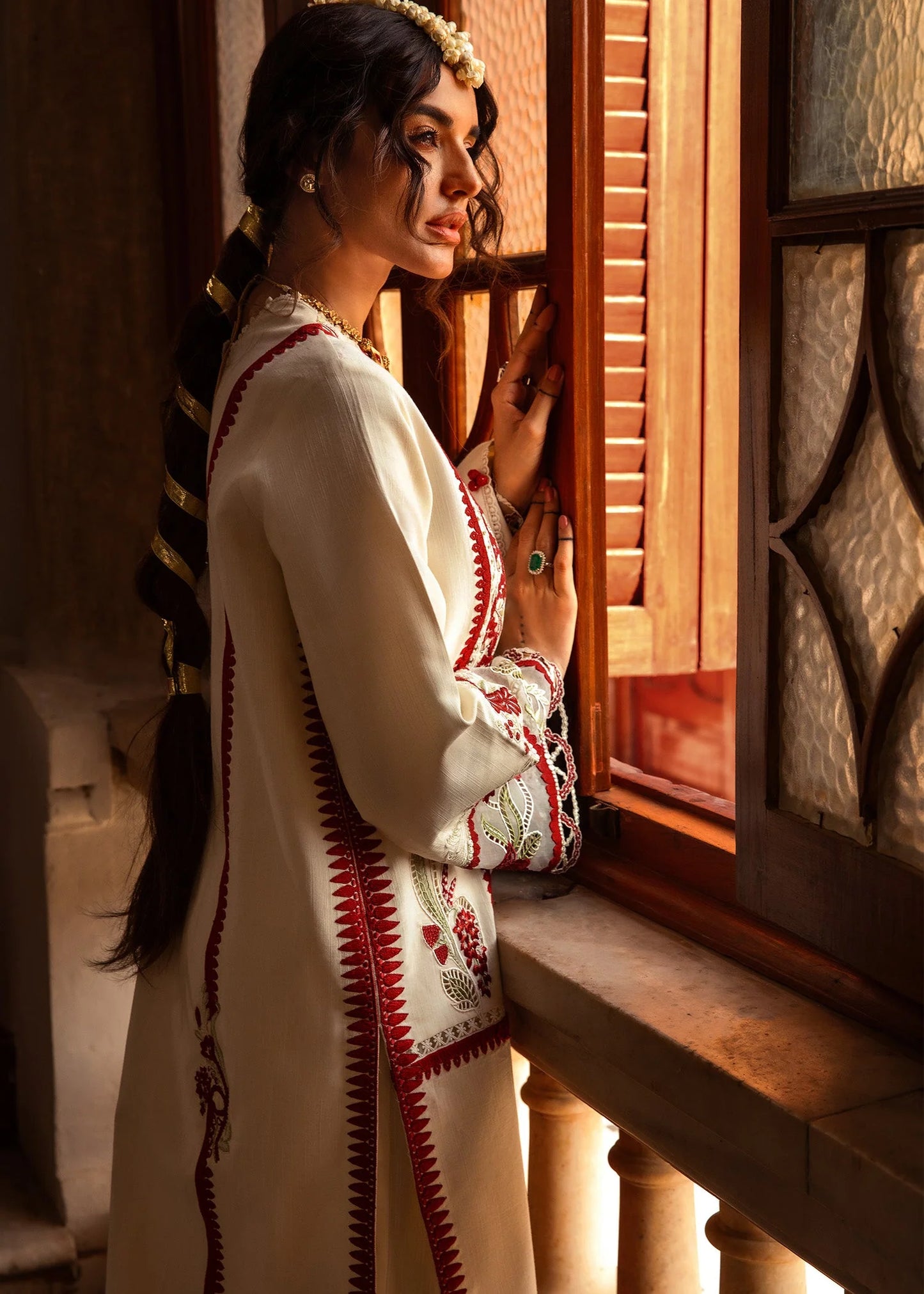 Crimson Winter Unstitched'24 - Musafir