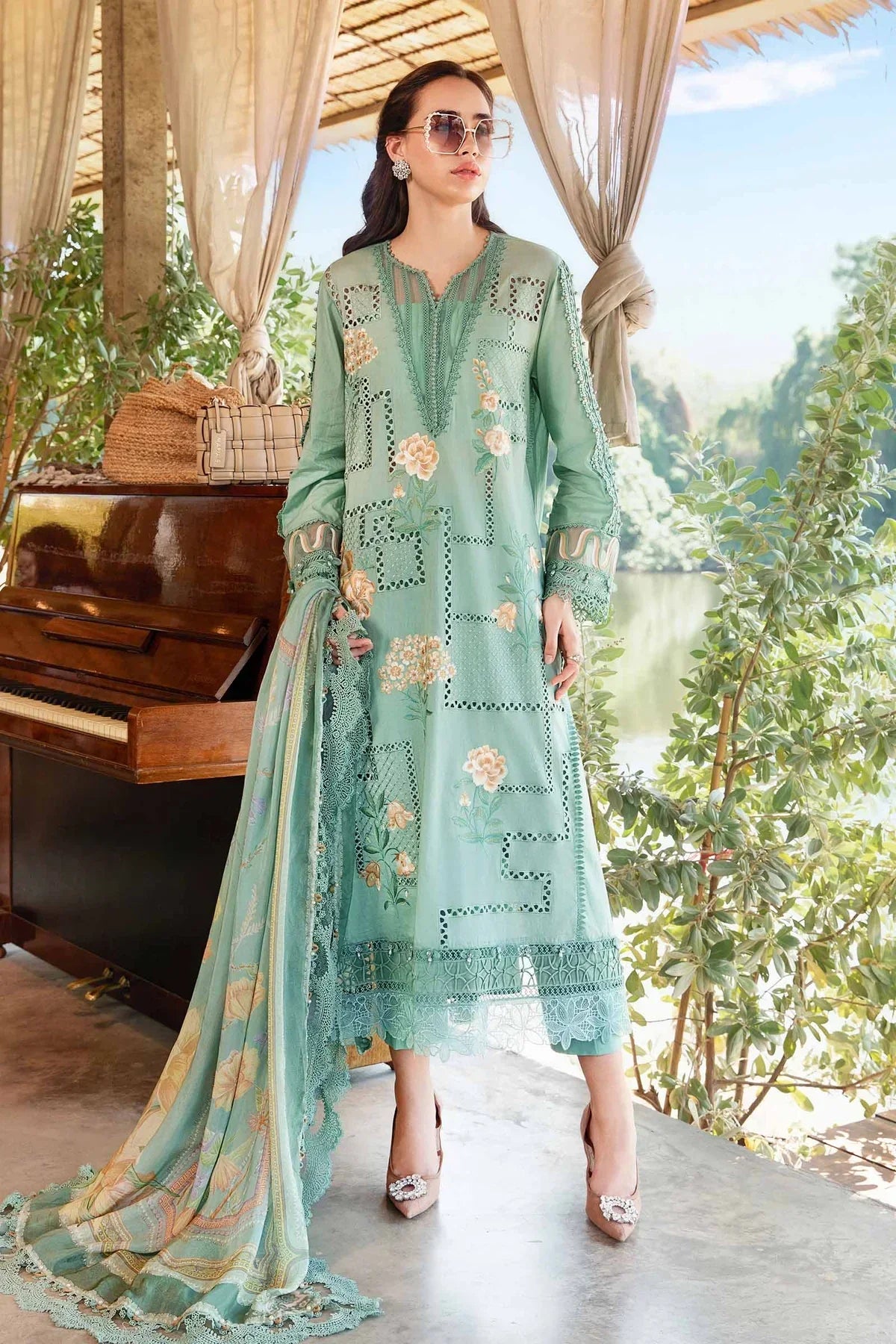 Maria B Mprints Eid '25 - MPT-2501-B