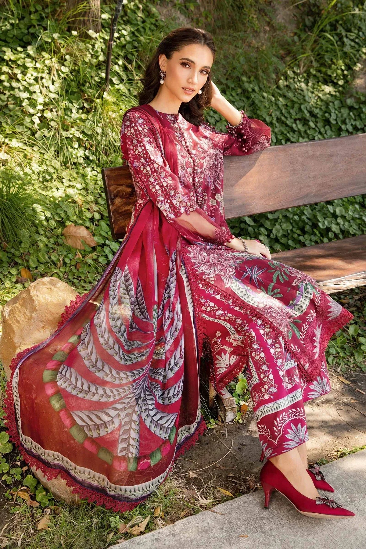 Maria B Mprints Eid '25 - MPT-2514-B