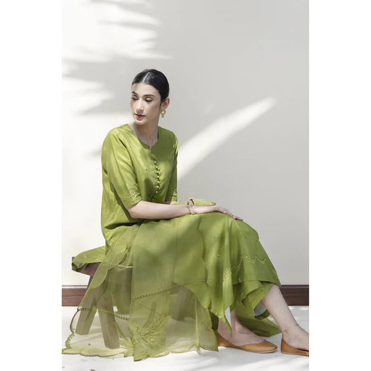 PEAR GREEN OUTFIT | FESTIVE' 23 | DYOT