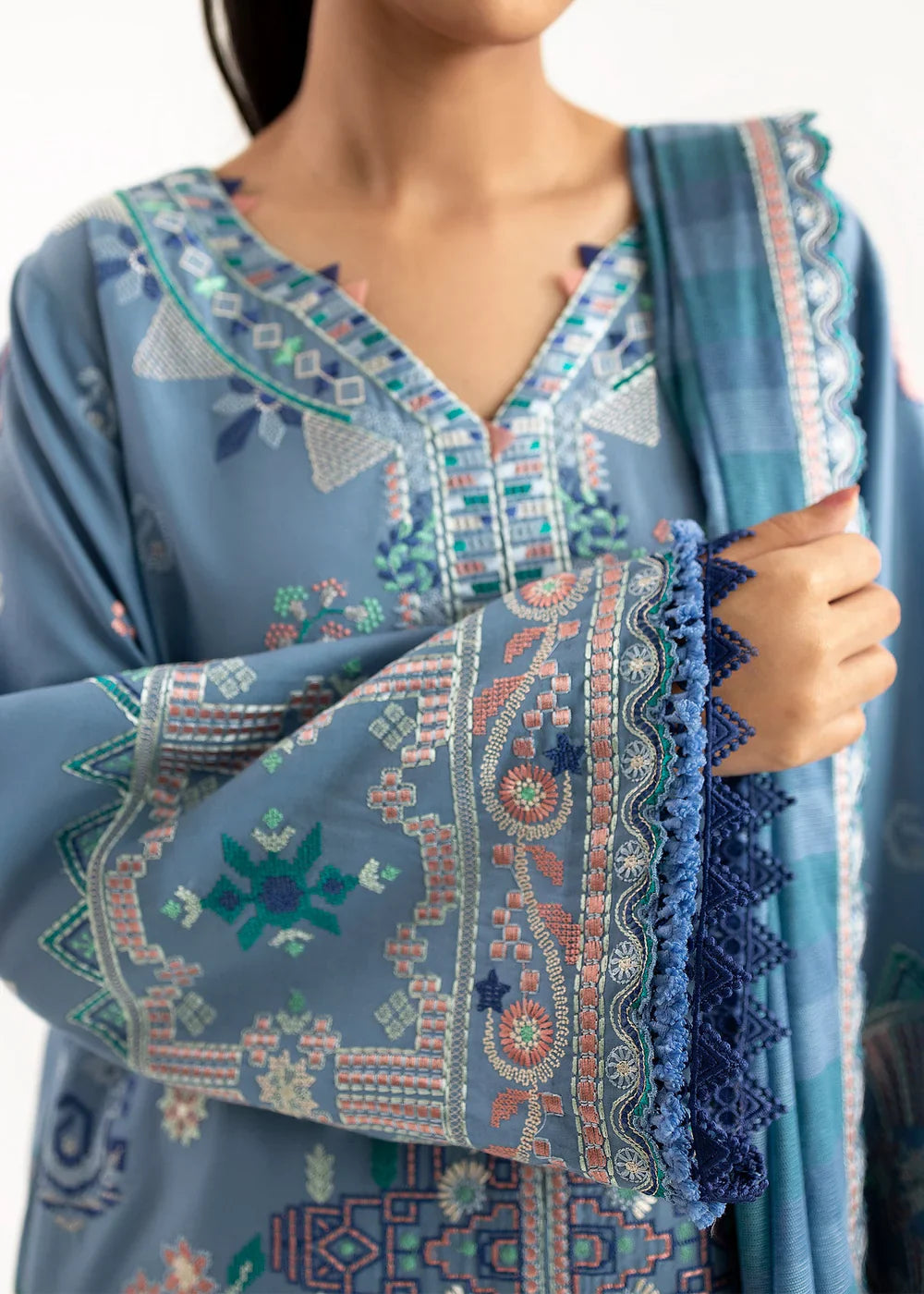 Sadaf Fawad Khan Siraa Lawn'25 - WISTERIA - A