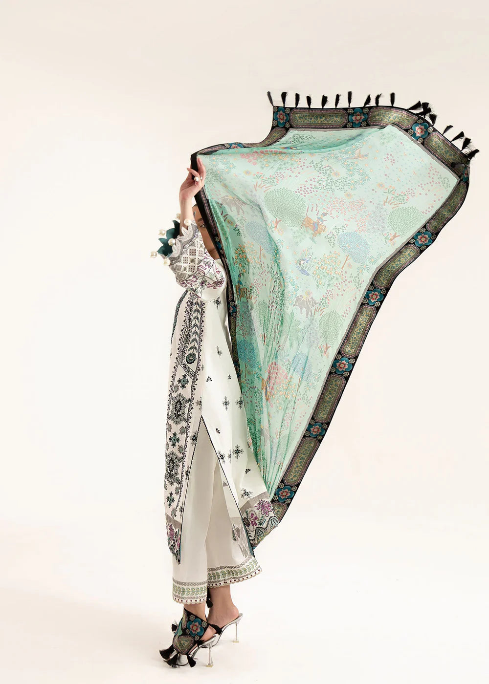 Sadaf Fawad Khan Siraa Lawn'25 - PALM ISLAND - B