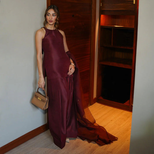 Sadaf Kanwal Personalised '25 - Zarminay Haq Blooming Burgundy