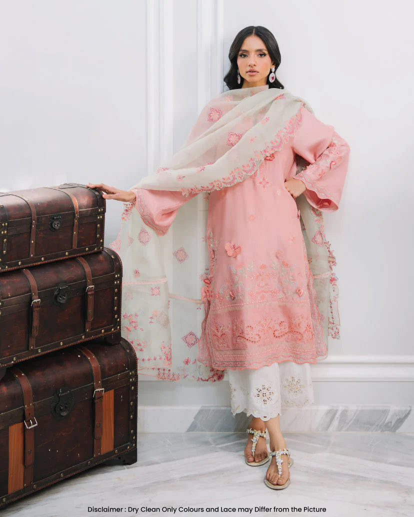Nia Mia Eid '25 - Serena
