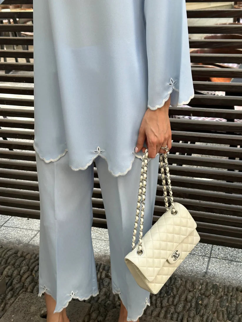 POWDER BLUE DAHLIA SET | Sak Atelier