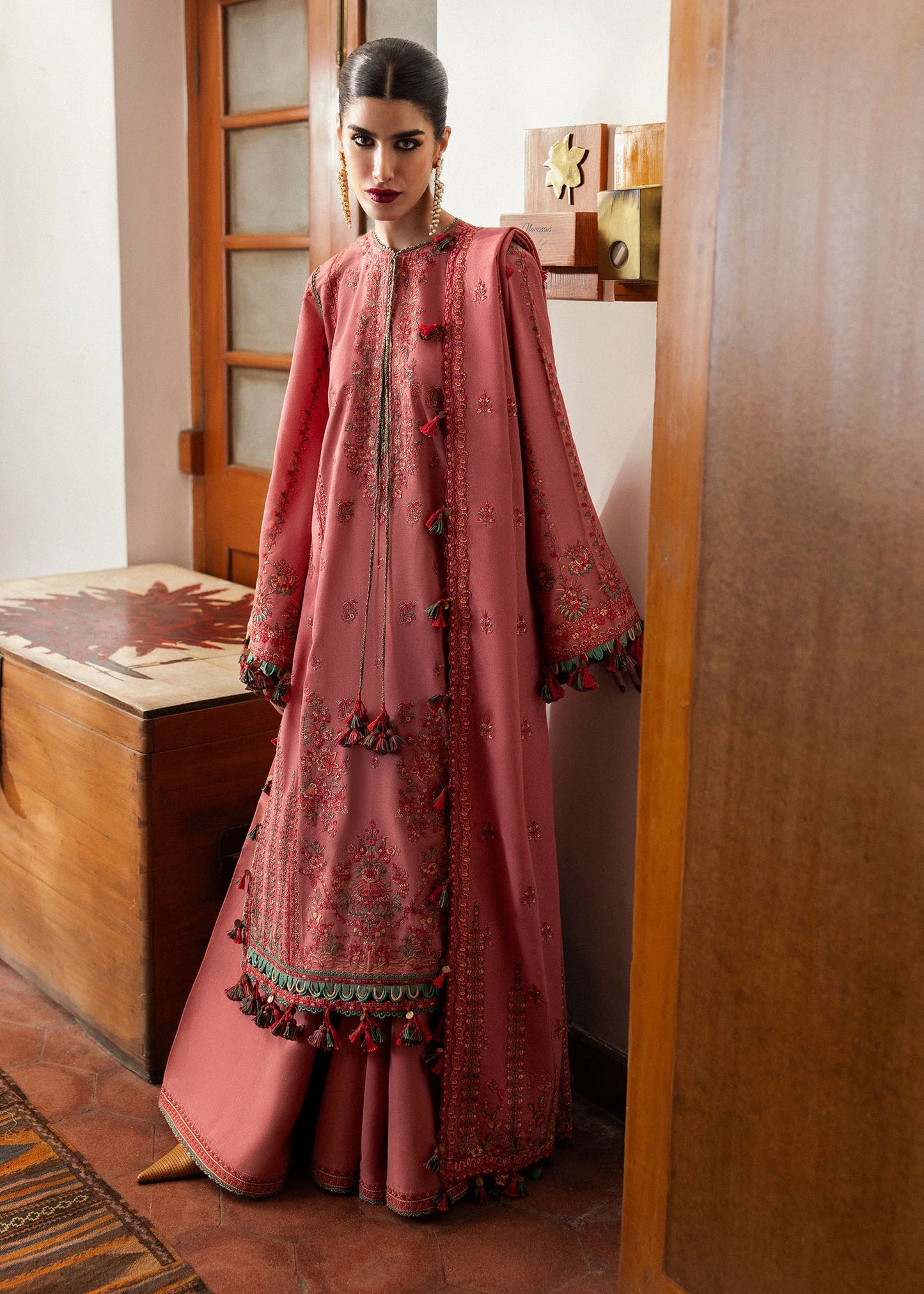 Hussain Rehar Winter Karandi 2024 - Tulle