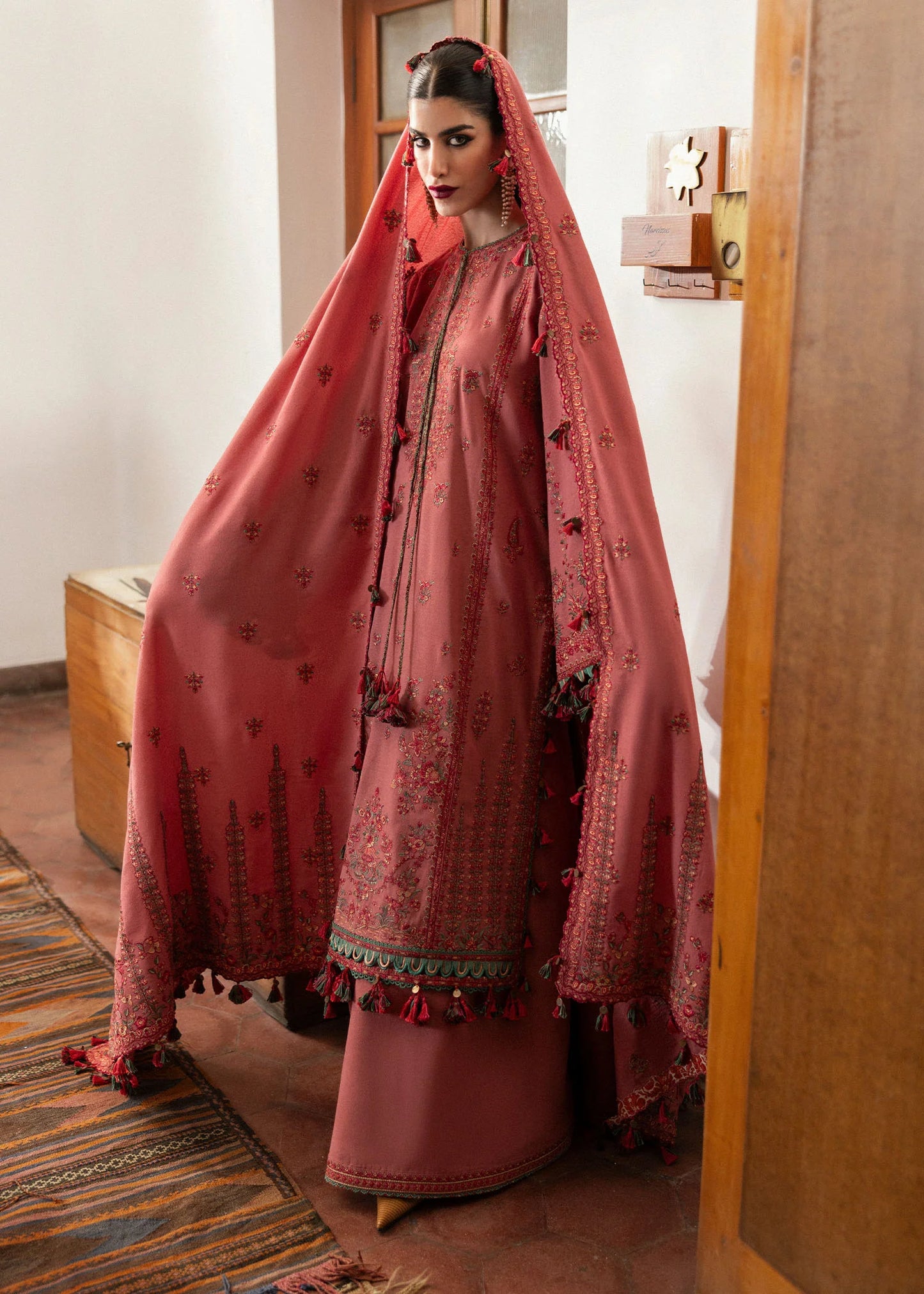 Hussain Rehar Winter Karandi 2024 - Tulle