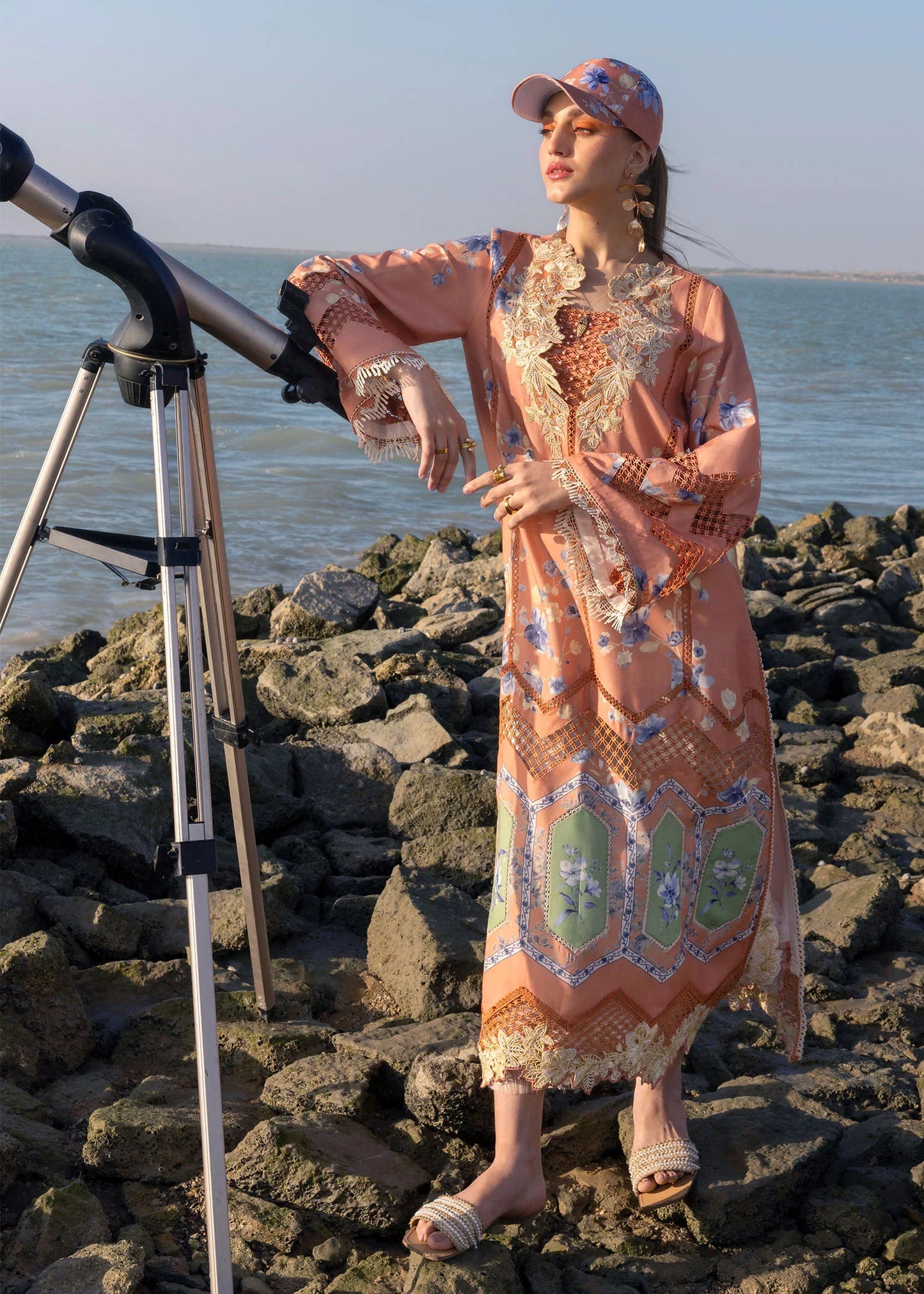 Crimson Flow by Crimson'25-Under The Tuscan love - D1 A