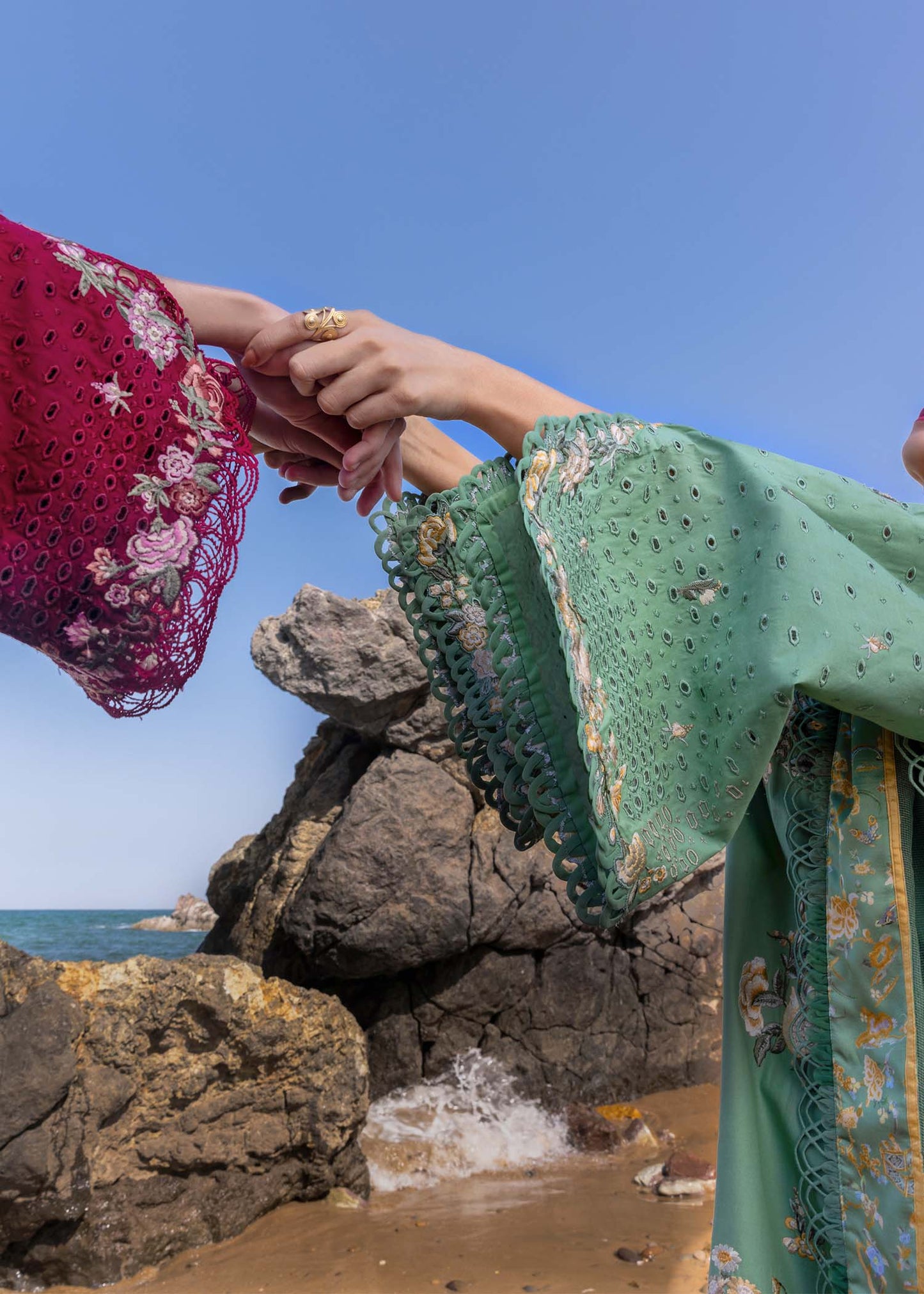 Crimson Summer Lawn 2025 by Saira Shakira | D5 B