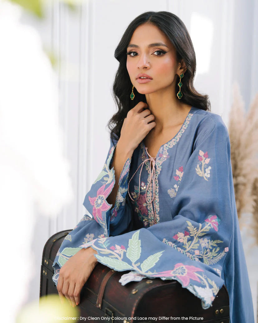 Nia Mia Eid '25 - Flamingo