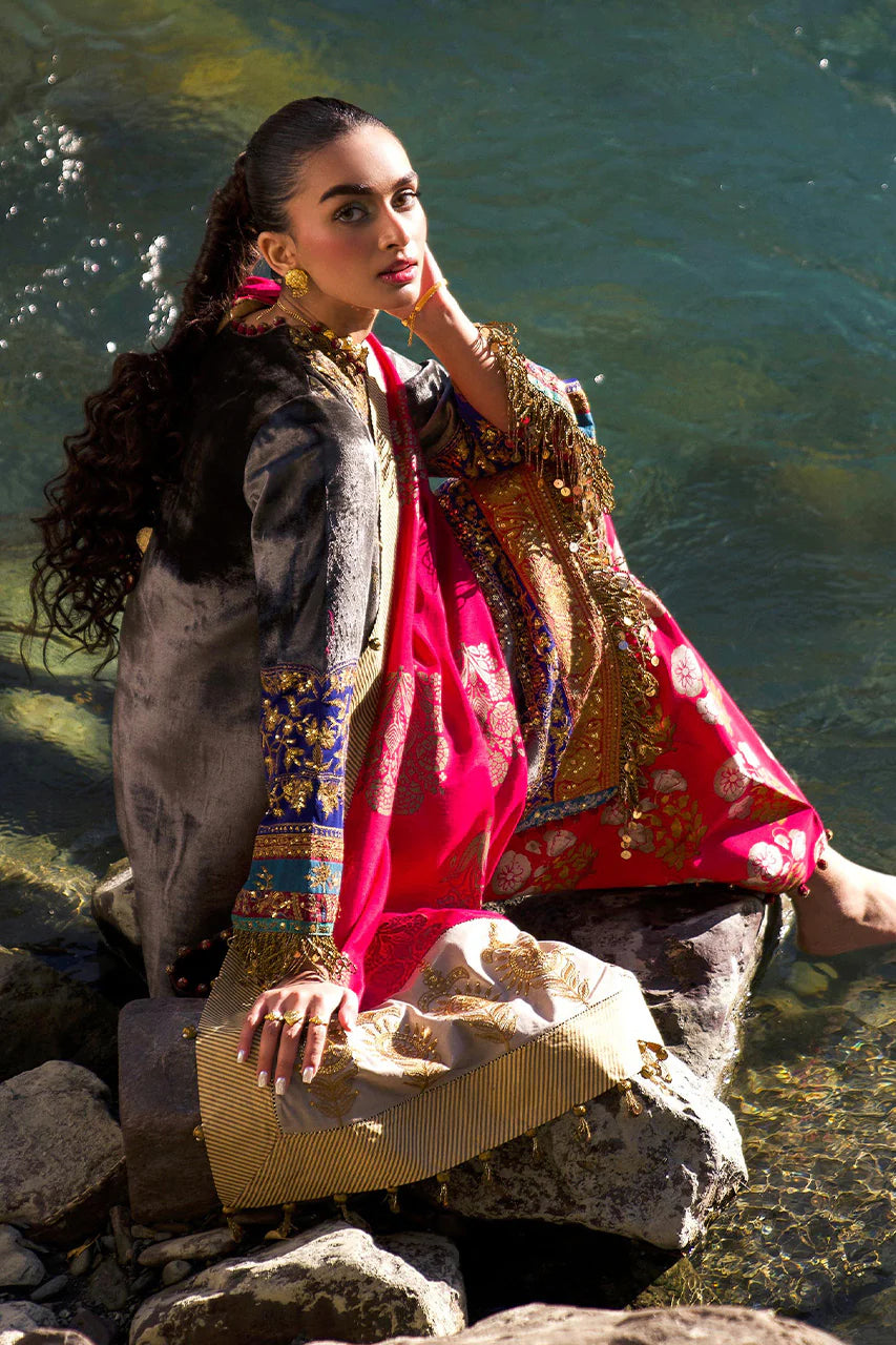 Sana Safinaz Winter luxury'24 - V241-004-3CP