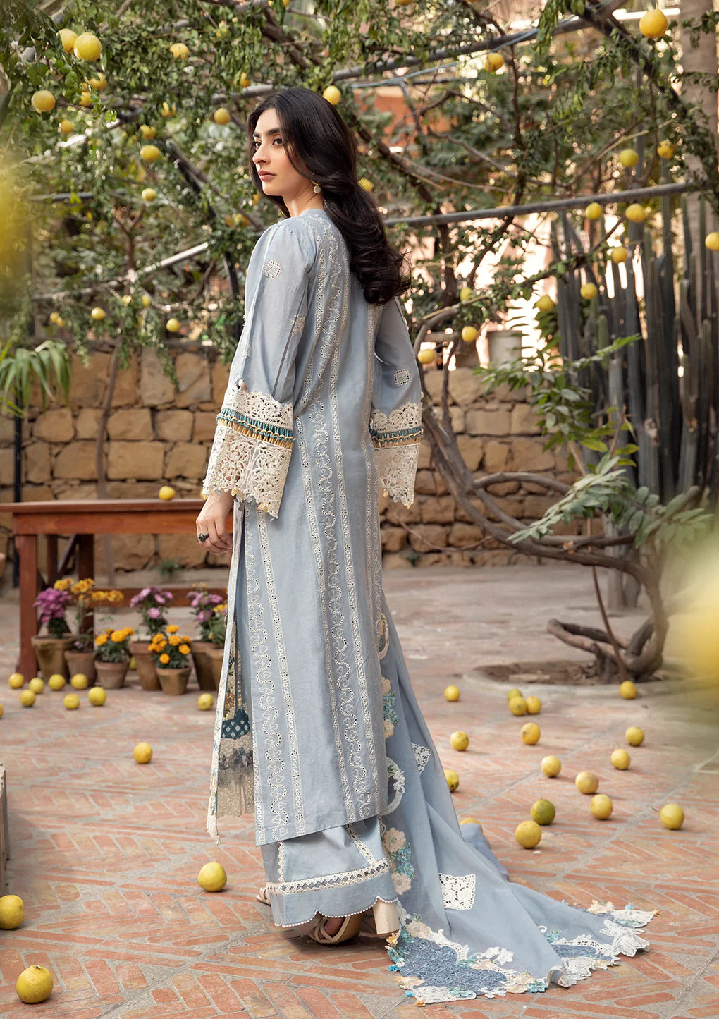 Elaf Luxury Lawn 2025 | ELM-7B
