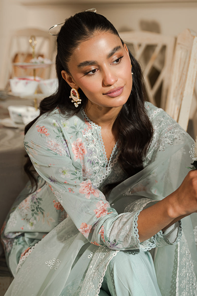PEARL FLORAL-3 PIECE EMBROIDERED LAWN SUIT