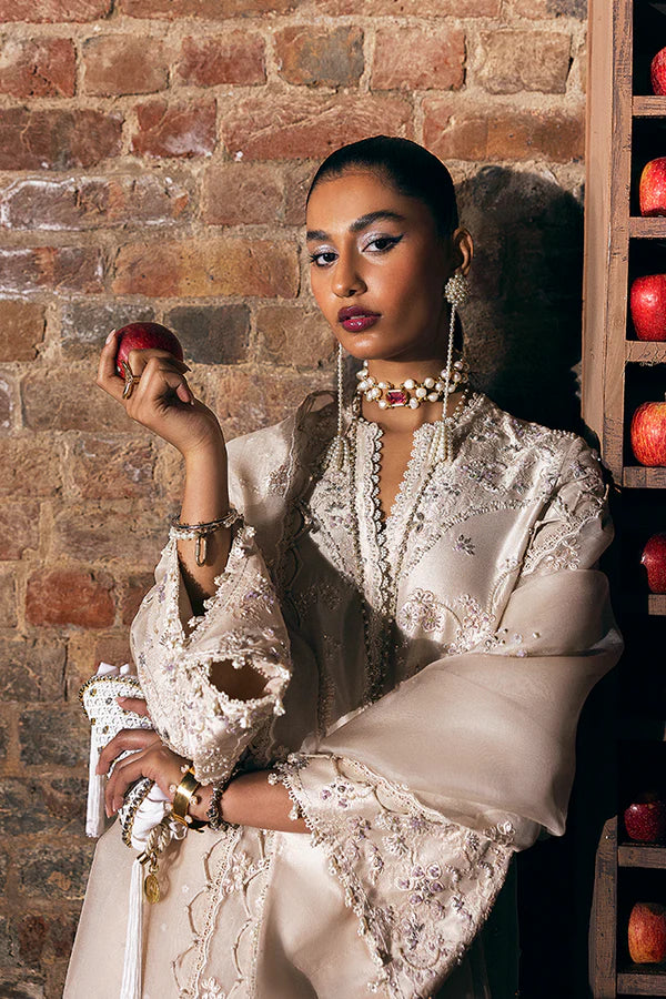 Suffuse Silk Pret '25 - RHEA