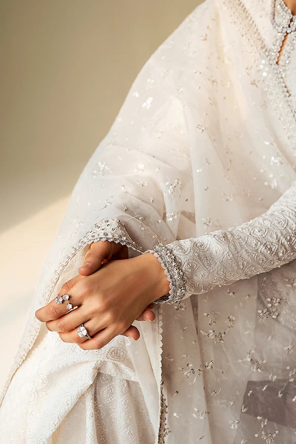 Suffuse Silk Pret '25 - ELUNA