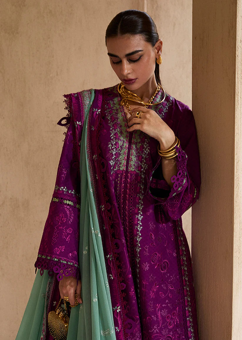 OIRA | Suffuse by Sana Yasir Lawn’25