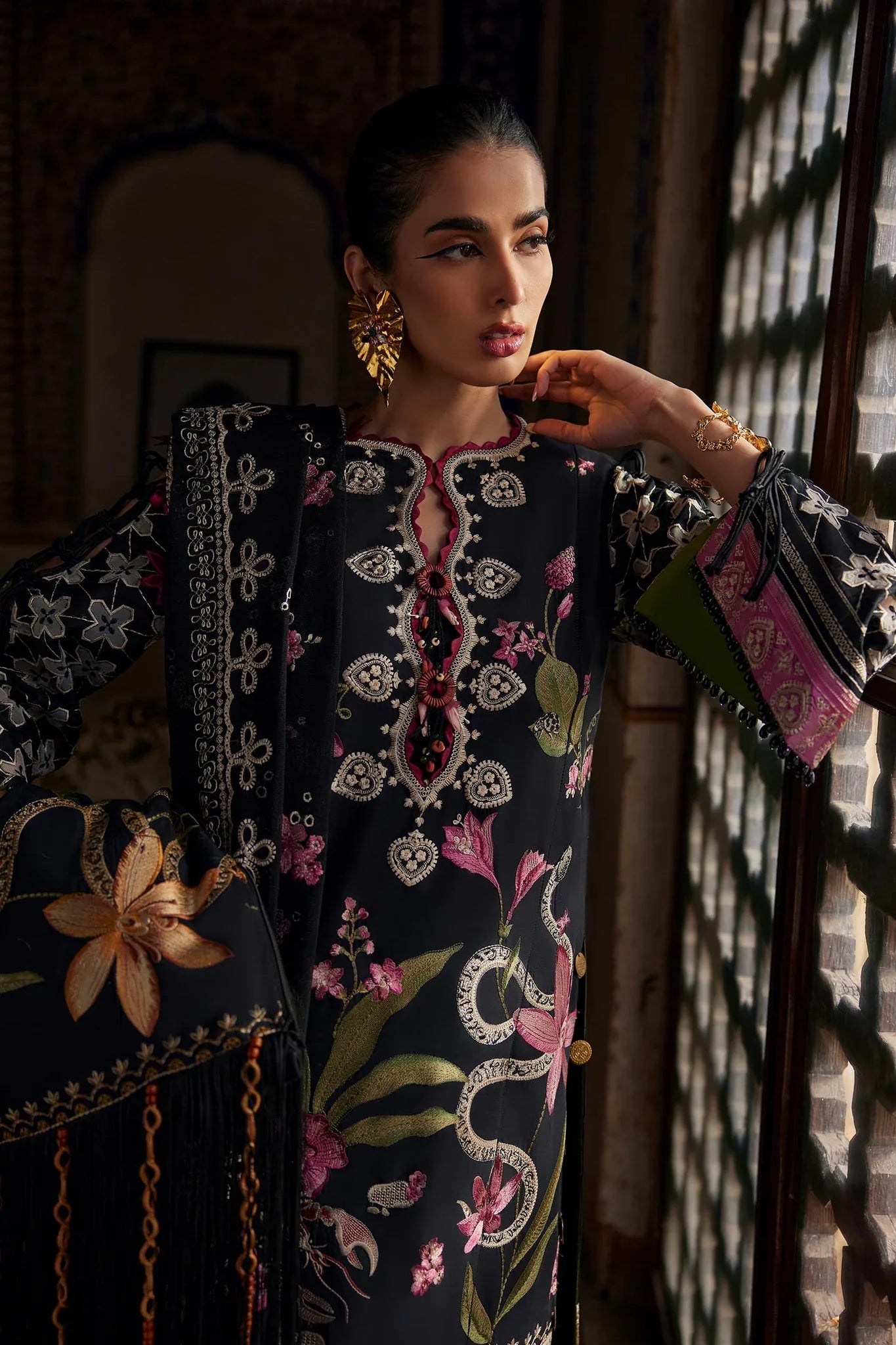 Elan Lawn'25- Azureh (EL25-04 A)