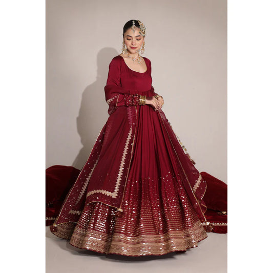 ANARI RED OUTFIT | DYOT