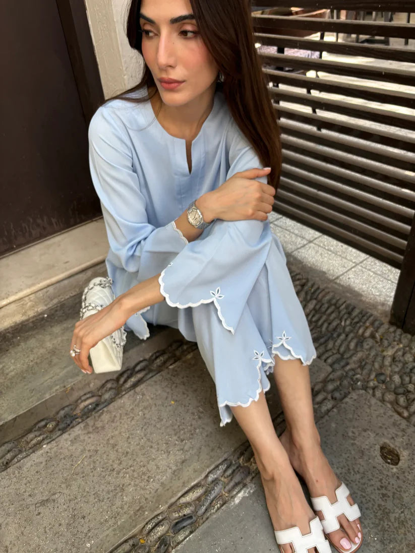 POWDER BLUE DAHLIA SET | Sak Atelier