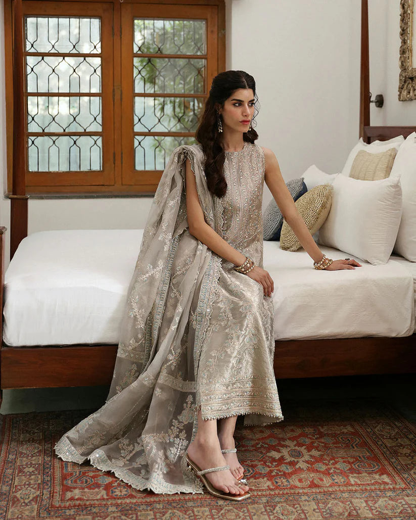 Damaris | Faiza Saqlain