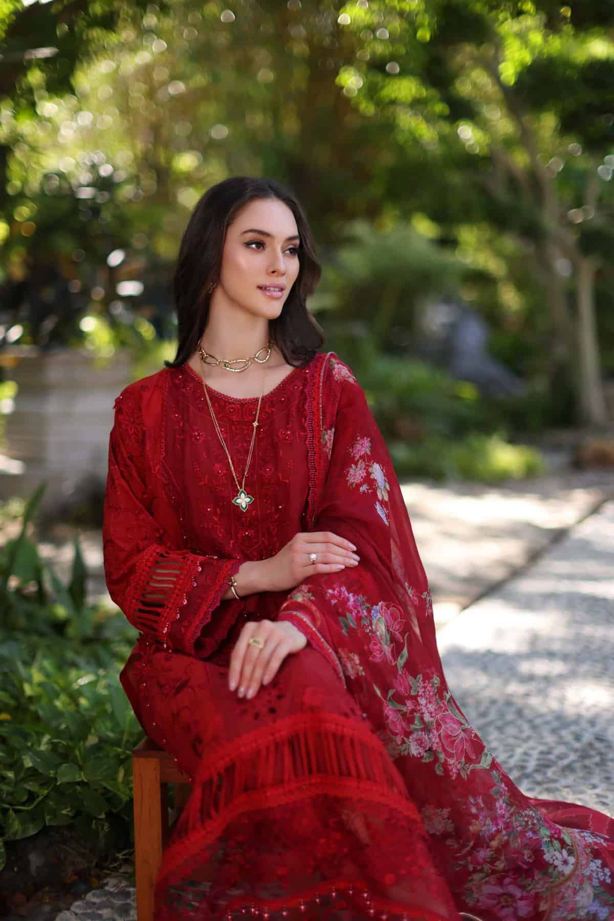 Noor Luxury Chikankari Lawn’24 | Saadi Aasad | D2-B