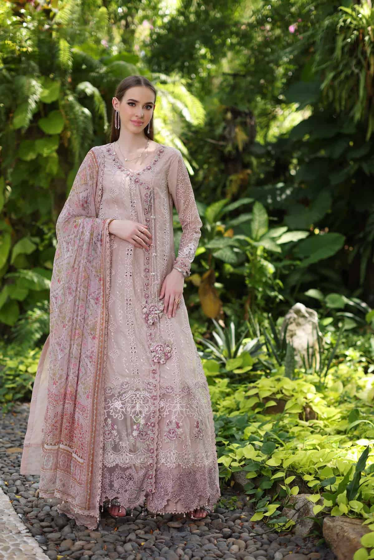 Noor Luxury Chikankari Lawn’24 | Saadi Aasad | D3-A