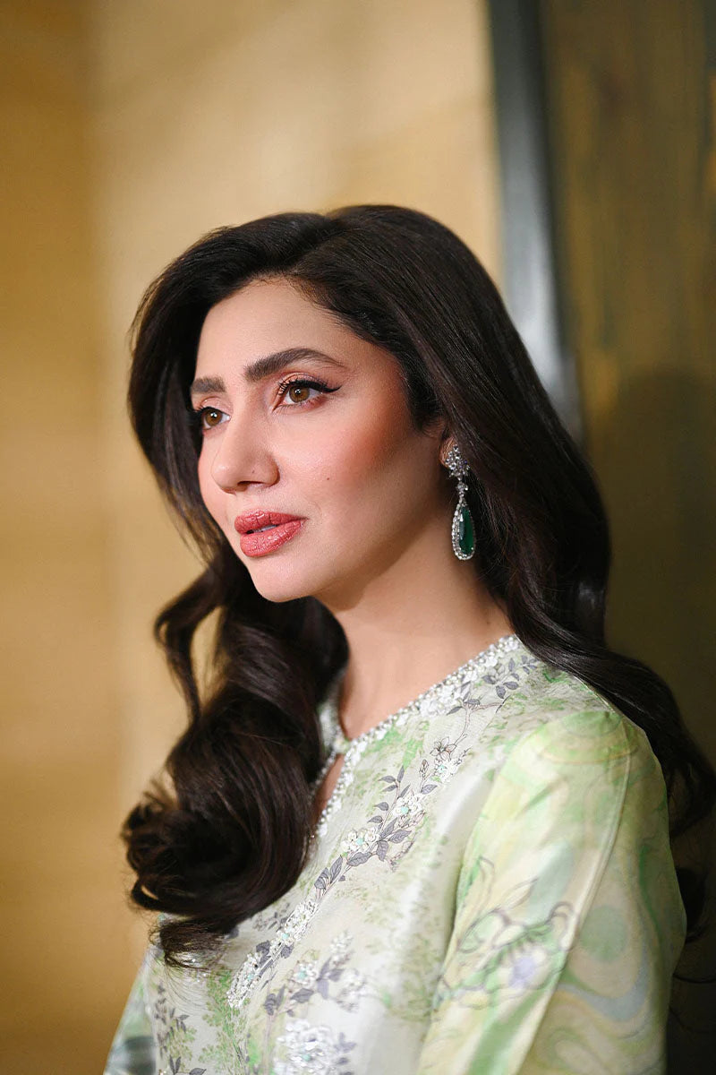 Ansab Jahangir Secrets & Silk '25 - Lyra