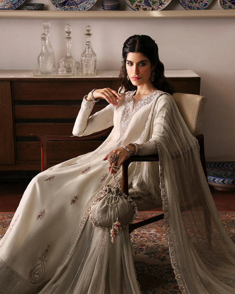 Sabina | Faiza Saqlain