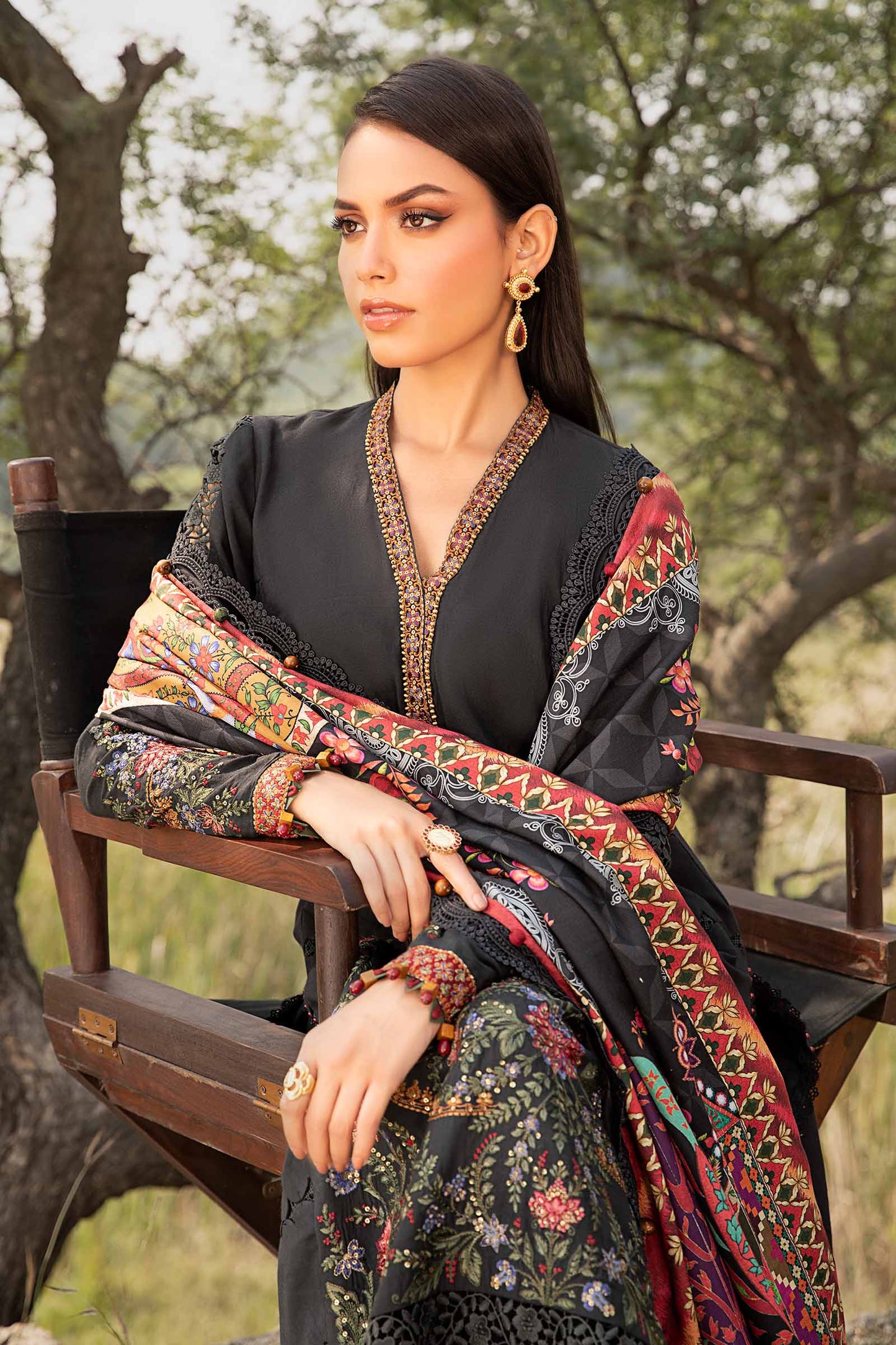 Maria.B Mprints'24 - 3 Piece Unstitched Printed Linen Suit | MPT-2402-B