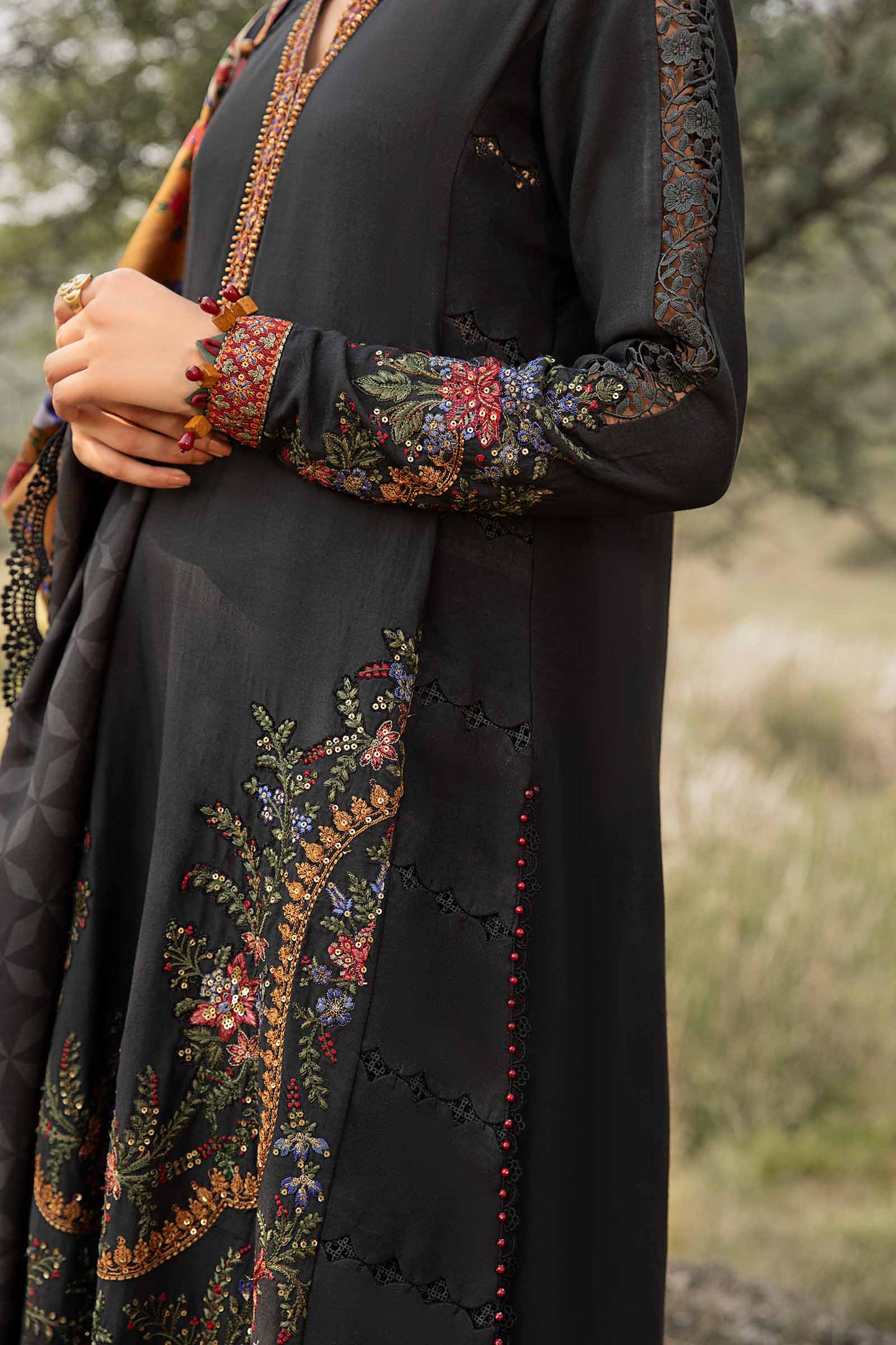 Maria.B Mprints'24 - 3 Piece Unstitched Printed Linen Suit | MPT-2402-B