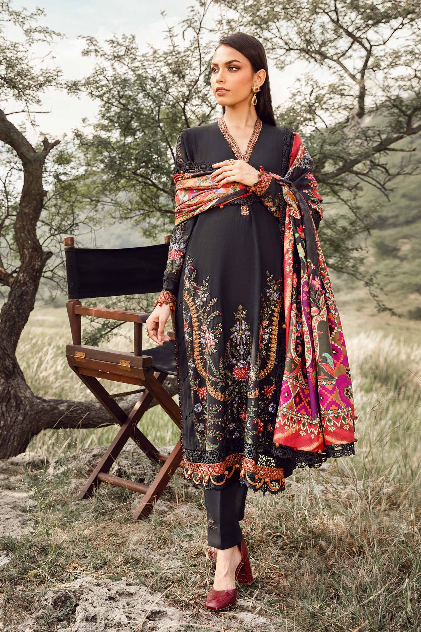 Maria.B Mprints'24 - 3 Piece Unstitched Printed Linen Suit | MPT-2402-B