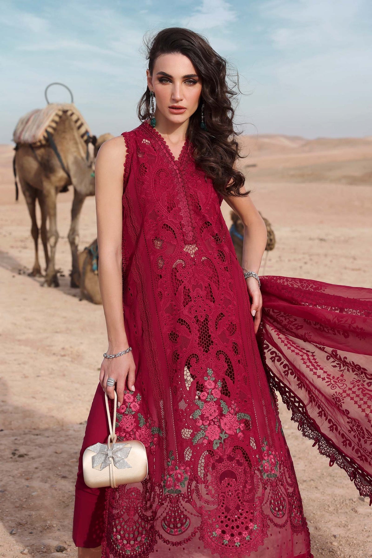 MARIA B Luxury Lawn 2025 | D-2504-A