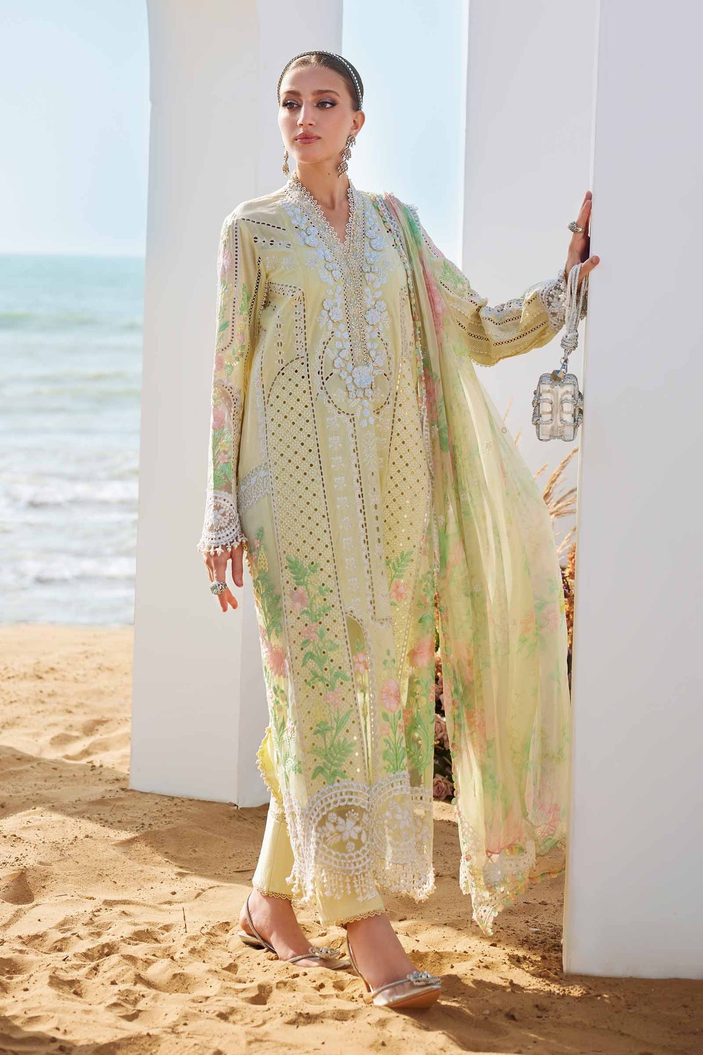 MARIA B Eid Luxury Lawn 2025 | EID LAWN-25-04