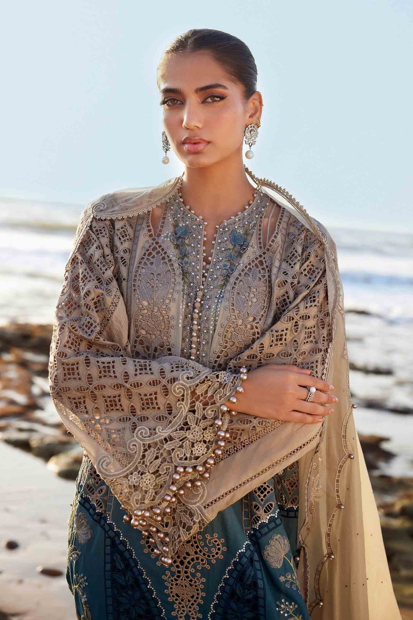 MARIA B Eid Luxury Lawn 2025 | EID LAWN-25-08