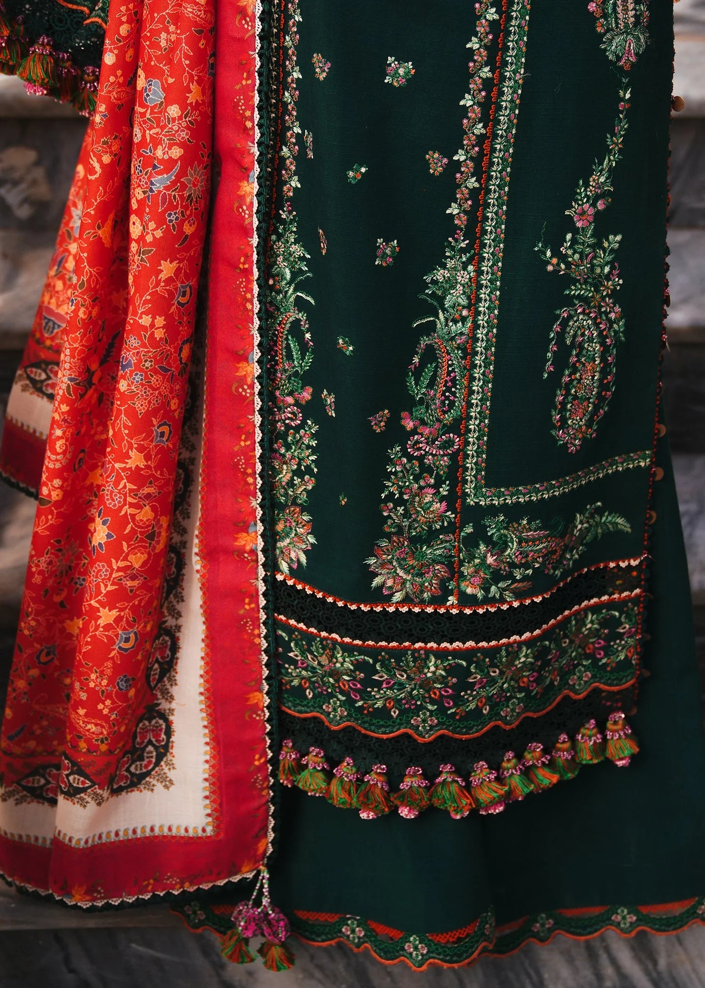 Hussain Rehar Winter Shawl'24 - Masarrah
