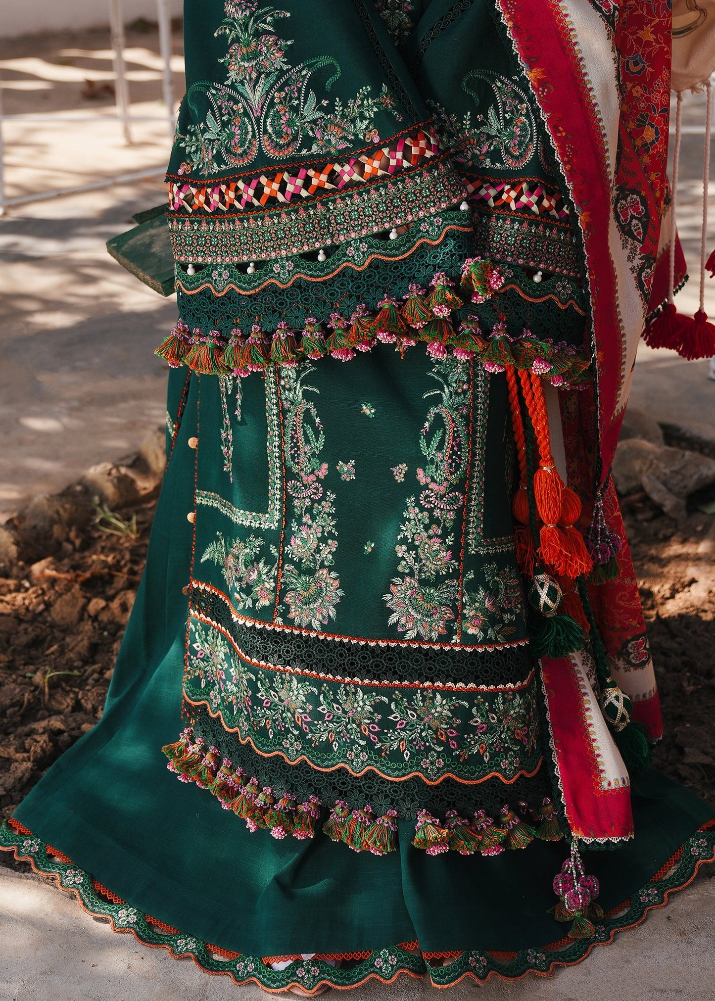 Hussain Rehar Winter Shawl'24 - Masarrah