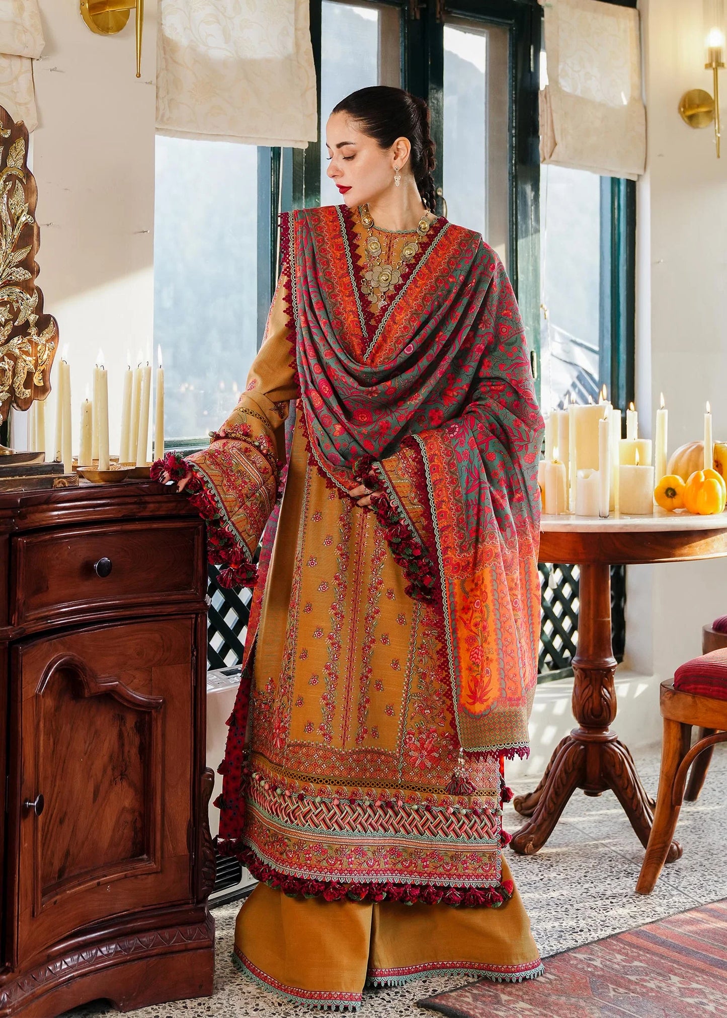 Hussain Rehar Winter Shawl'24 - Horain