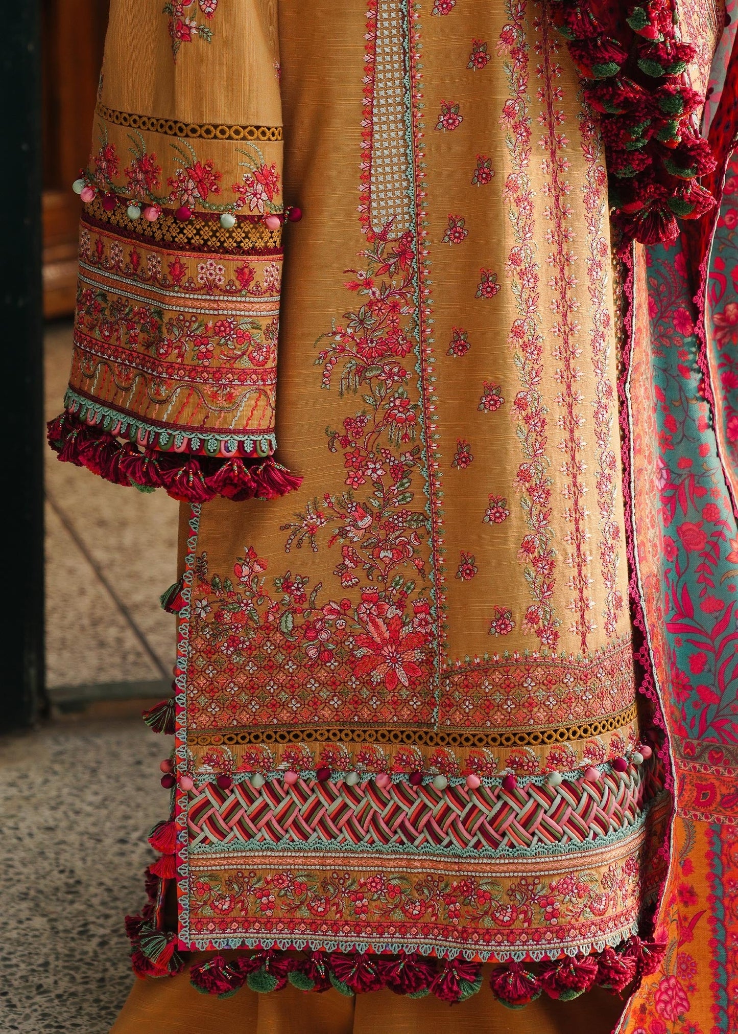 Hussain Rehar Winter Shawl'24 - Horain