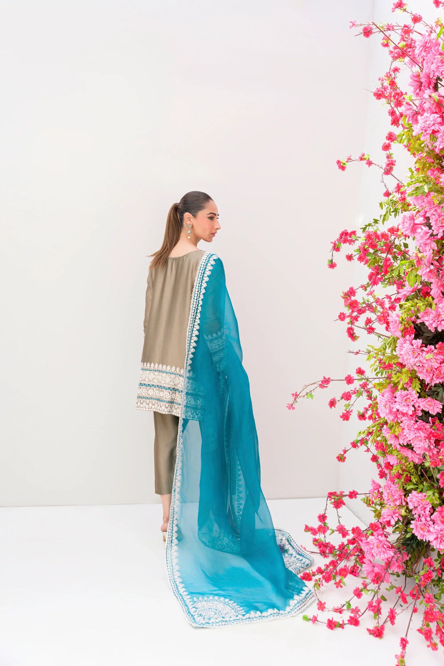 Flairs Studio Stelle Eid Edit II'25- Smokey Beach