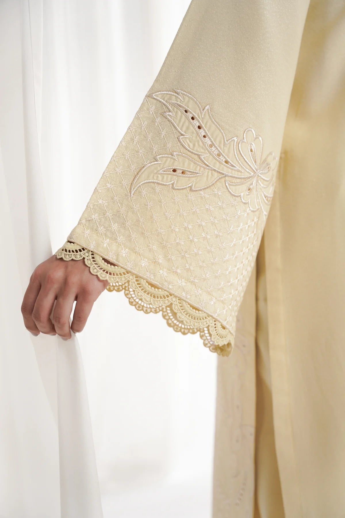 Zaib SS Eid Pret '25- BUTTER YELLOW LUXURY EMBROIDERED 3PCS SET NPA3-25420