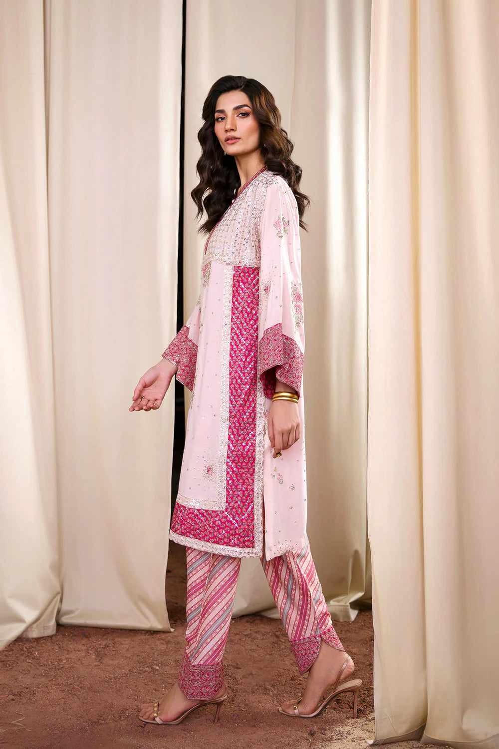 Ethnc Boutique SS '25 - LIGHT PINK - E0802/104/316