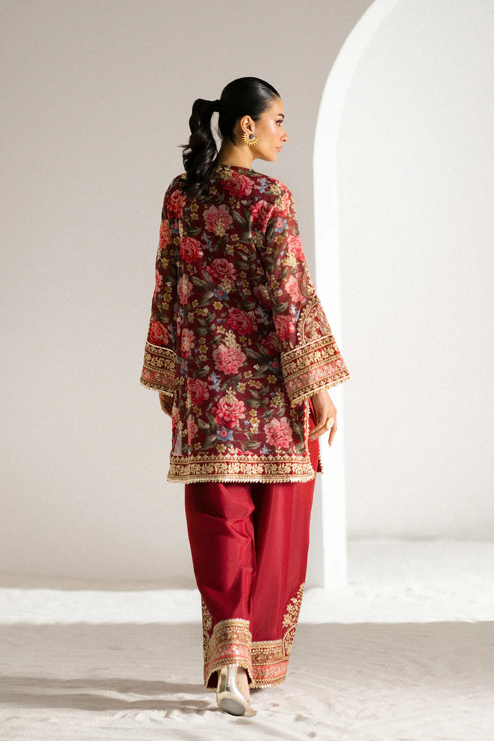 Ethnc Boutique '25 - EMBROIDERED SUIT - E0815/104/416