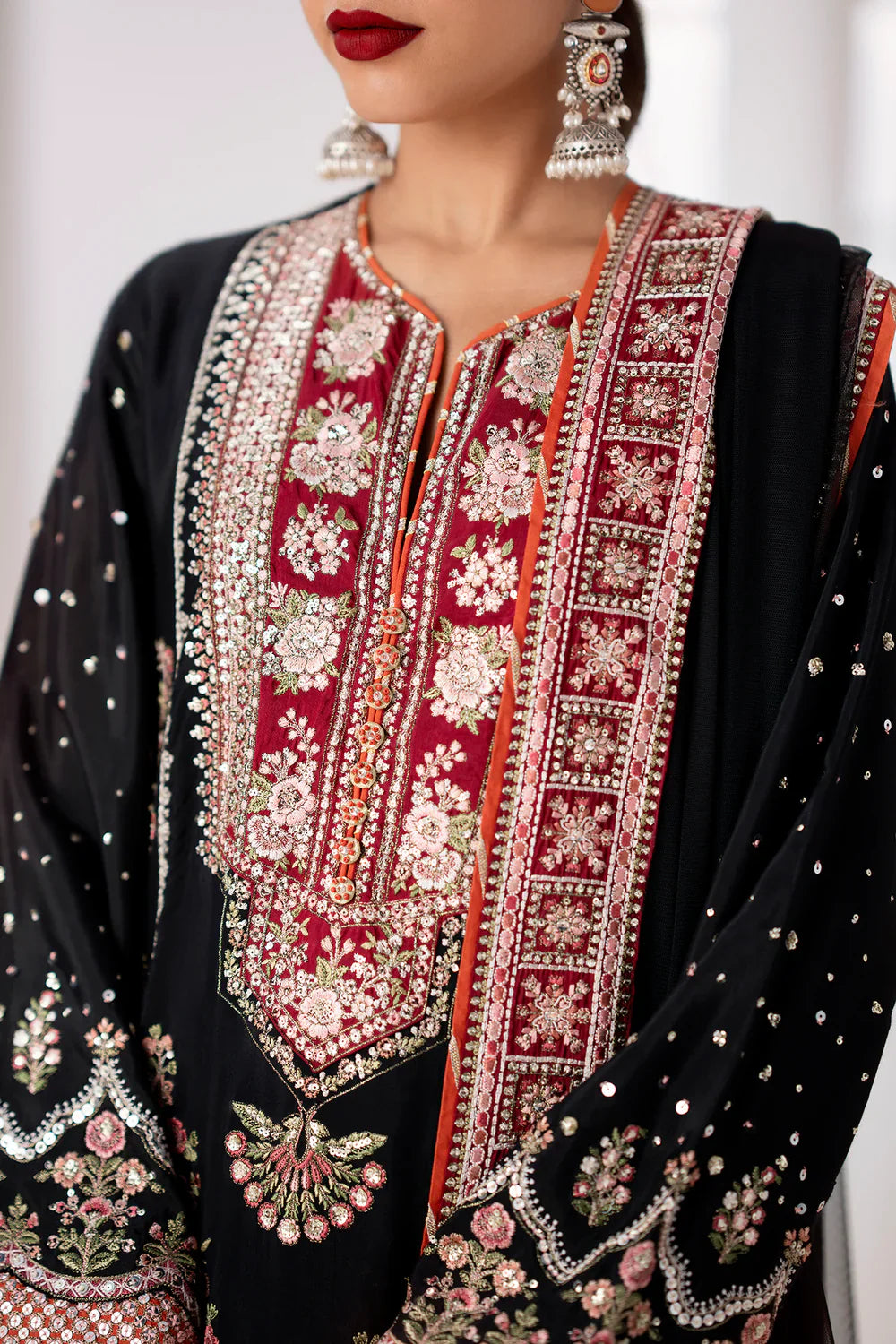 Ethnc Boutique A/W '25 - E0838/104/902