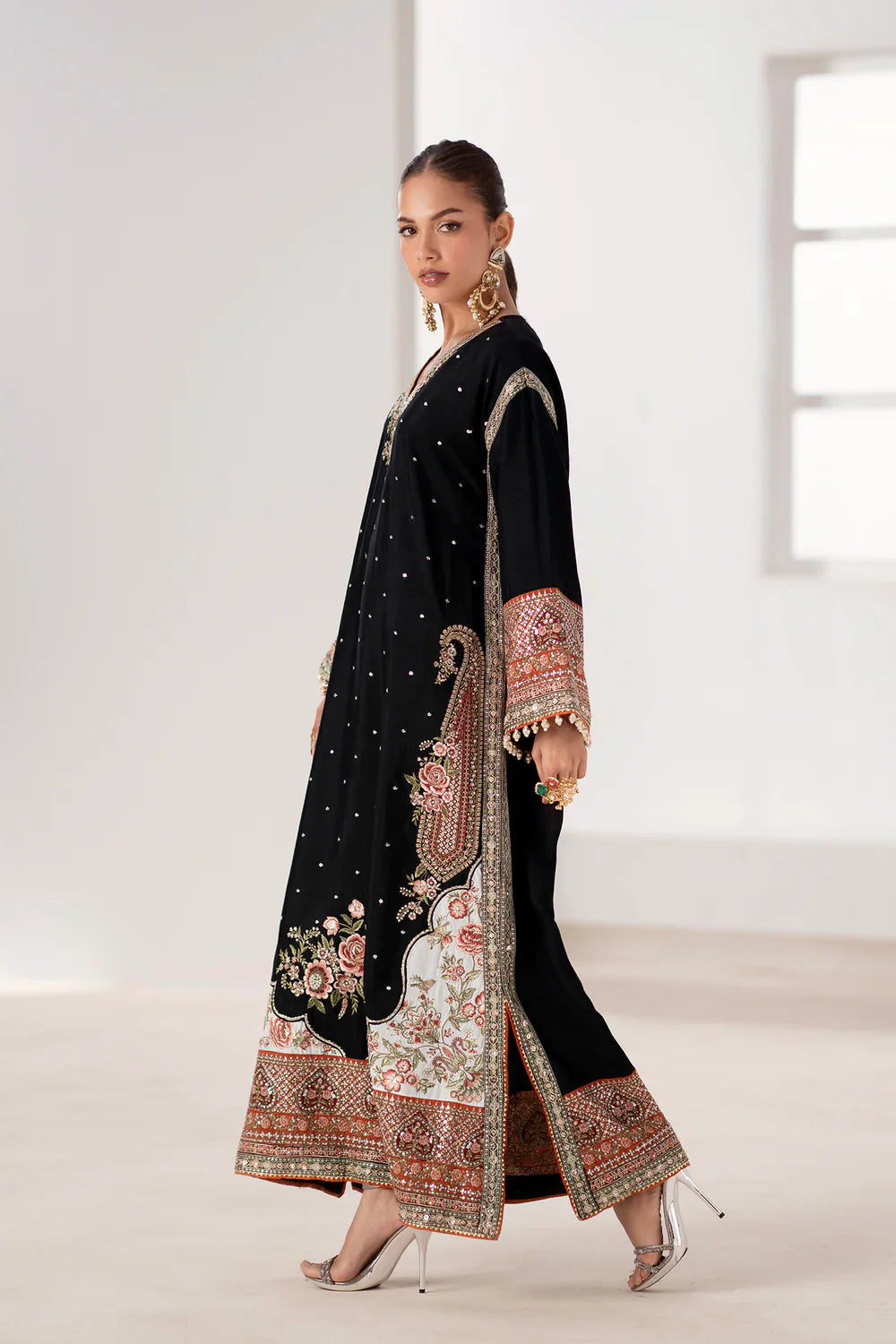 Ethnc Boutique A/W '25 - E0923/104/901